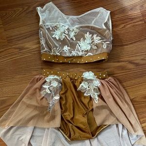 STUNNING Large child BEAUTIFUL Lyrical Costume